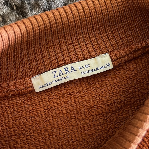 Zara Sweatshirt - Picture 5 of 6
